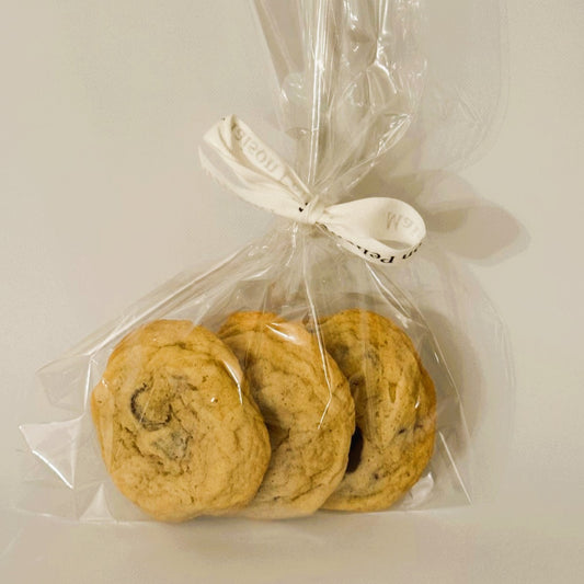 CHOCOLATE CHIP COOKIES